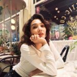 Aybüke Pusat Instagram - Geleceğimi düşünürken me: 🧿🧿🧿