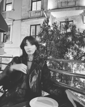 Aybüke Pusat Instagram - Hoş geldin ‘Nisan’ 💖 #nisan