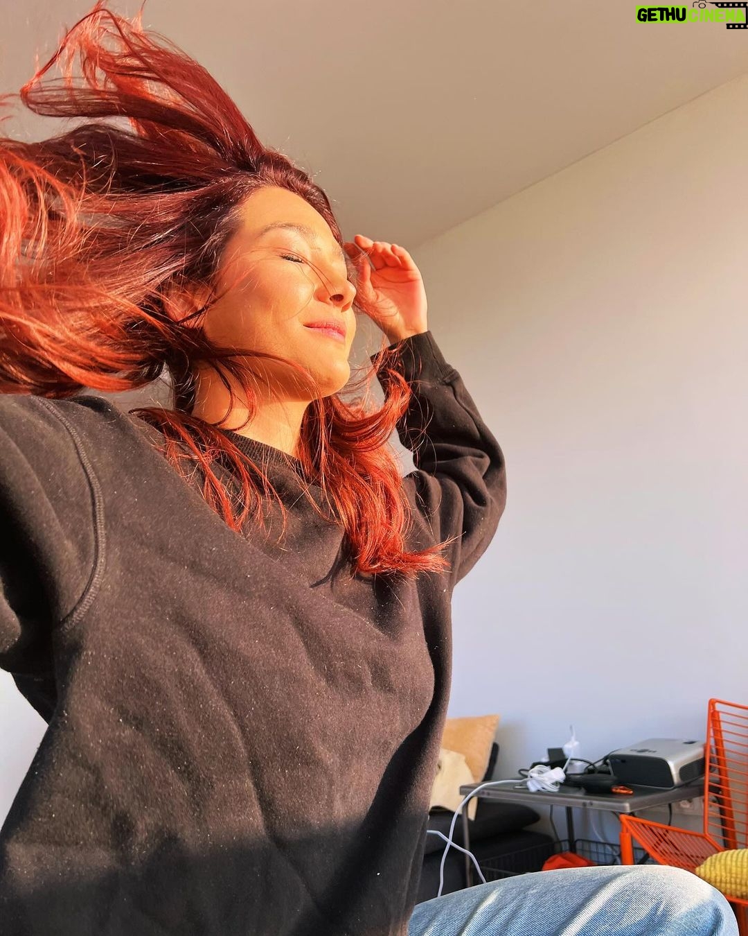 Aybüke Pusat Instagram - Haftaya size çok iyi bi haberim olacak! 🌹😏❤️