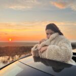 Aybüke Pusat Instagram – Can i get a kiss?
And can you make it last forever? 🥲💖🎄

#lexusnx 
@lexusturkiye
#işbirliği Alexandrapoli / Dedeağaç / Yunanistan