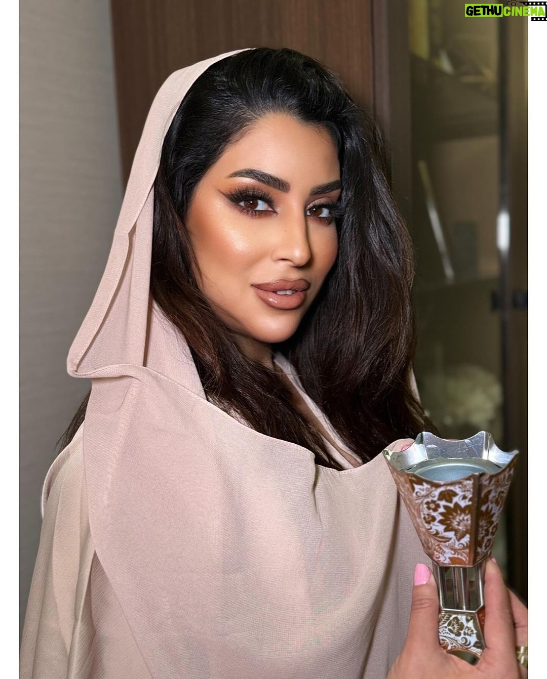 Ayten Amer Instagram - Ramadan look 🏮 Make up by @hawraa__mk Abu Dhabi, United Arab Emirates