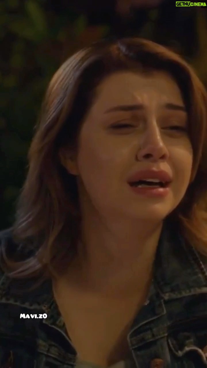 Baraa Al Zubaidi Instagram - يمكن انت عمرك ما حبيتني بس اني طول عمري اعتبرك بابا💔 هذا الحوار طلع اثناء المشهد ارتجالي بس اذاني #حيرة #مسلسل_حيرة #براء_الزبيدي @shahid.vod