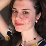 Baraa Al Zubaidi Instagram - الي يحبك راح يحبك من داخلك قبل الخارج يحب اسلوبك وطبيعة قلبك ما يفكر بشكلك فقط والي يتنمرون عليك جرب أن تنظر إليهم كمرضى , سيختلف موقفك منهم كلياً وسينقلب غضبك منهم إلى شفقة عليهم.🕊❤️ #انت_جميل_مثل_ما_انت #جمالك_في_قلبك_في_داخلك الصور قبل سنه