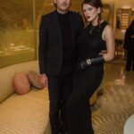 Bella Thorne Instagram - I was absolutely delighted to attend the global launch of the #CartierLibre Polymorph collection with my love🪐✨💫☄️ I had the chance to speak with Jeanne Toussaint who told me a beautiful story about how the collection unfolded in her mind. An earpiece of different stages of a solar eclipse, a jaw-dropping bracelet that transforms from day-to-night — Polymorph cultivates surprise in a collection of watches and jewelry that share a common characteristic: the ability to transform. @cartier ⭐️☀️✨
