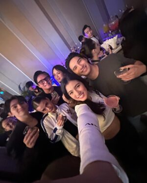 Belle Mariano Instagram - Tiu🤍 #CantBuyMeLove 🎥