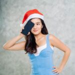 Belle Mariano Instagram – Wondering what makes a gift awesome? It’s when your loved ones can use and enjoy the gift every day. Kaya naman if wala ka pang naiisip na awesome gift this coming Christmas, @samsungph gotchu always! 🤳

And because it’s the season of giving, it’s also the best time to purchase a #GalaxyA54 5G or #Galaxy A34 5G because @samsungph is giving FREE Galaxy Buds FE and travel adapter for every purchase on November 15 to December 31. 

#GalaxyA54 5G #Galaxy A34 5G #Samsung #TeamGalaxy