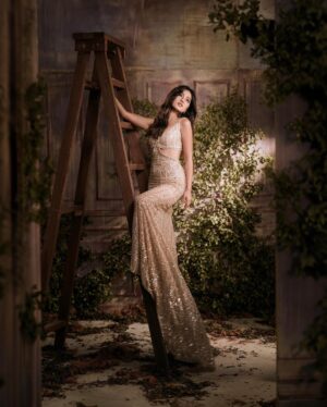 Belle Mariano Instagram - ✨

Wearing @michaelleyva_
Jewelry @bulgari
Photography by @dookieducay
Creative direction by @eugene_david
Styling by @adrianneconcept
Makeup by @jakegalvez
Hair by @rjdelacruz
Style Associate @miss.vince_
Set design by @justine_arcegabumanlag

#ABSCBNBall2023