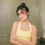Belle Mariano Instagram - GRWM for a roadtrip with my best skin secret Safeguard Lemon Fresh! It has Vitamin C that protects against skin germs to give that fresh and natural glow all day! I’m so ready for this trip! Guess who I’m going with? 😉
