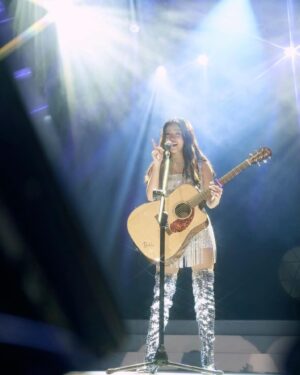 Belle Mariano Instagram - Dear Beloved, 

Last night was once just a dream of mine. I’m grateful to spend this journey with all of you. Thank you for all the love and support. I hope I continue to inspire you through my music. 
Thank you God, this is all for You. 

Always remember that you are Beloved 🤍