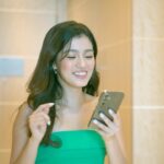 Belle Mariano Instagram - Powering through 2024 with Smart Power All 99 ⚡️ Back to work and back to browsing through my favorite TikTok and social media trends with my Unli TikTok and open access data. Subscribe for 7 days for only 99 pesos 💚 #SmartPowerAll