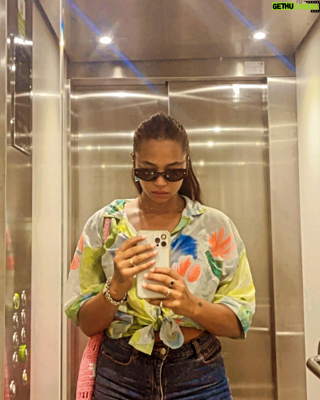 Berta Vázquez - 32.3K Likes - I’ve been doing elevators