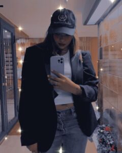 Berta Vázquez Instagram - I’ve been doing elevators