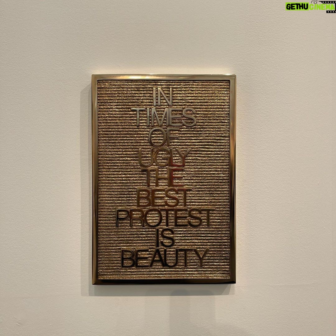 Berta Vázquez Instagram - Thankyou London Tate Art Gallery, Central London