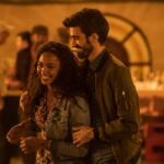 Berta Vázquez Instagram – 5 días para el estreno mundial de nuestra comedia UN HIPSTER EN LA ESPAÑA VACÍA en @primevideoes ✨ 
1- bailando en silencio con @lalotenorio_
2- charlando con el director antes de entrar en escena 
3- un camerino y dos tontos muy tontos