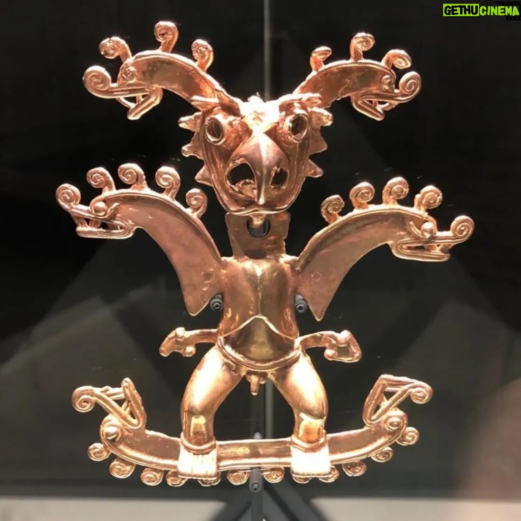 Berta Vázquez Instagram - 1 - sun shines every day 2 - Guillermo 3 - Soon 4 - Chaman with harpy eagle connotations. 5 - Some drawing I made. Jung has something to say