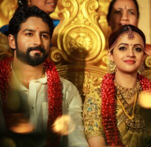 Bhavana Instagram - ♥️♥️♥️Seems like a blink and a lifetime at the same time ♥️♥️♥️ Love you 🫶🏻#WeddingAnniversary #Bhavana #BhavanaNaveen #BhavanaMenon #Mrsjune6