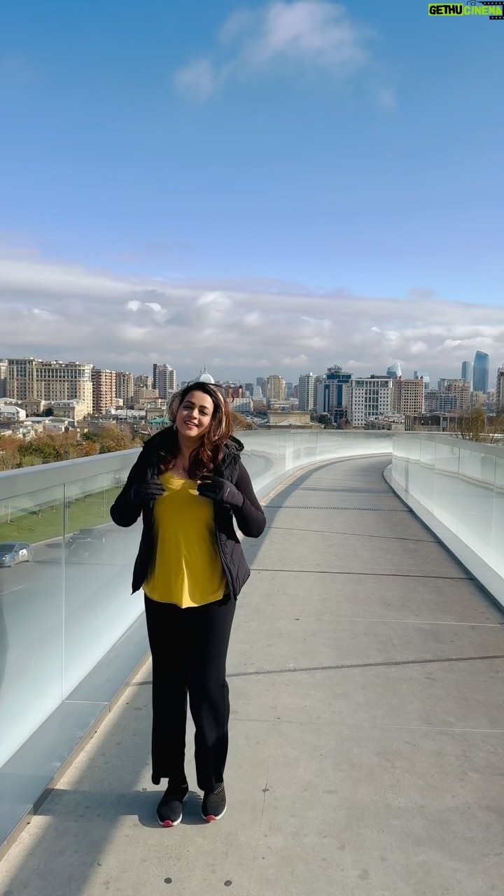 Bhavana Instagram - ☀️⛅️ #Baku #Azerbaijan #Bhavana #BhavanaMenon #Mrsjune6