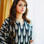 Bhavana Instagram - 🩶🤍🩶🤍 Outfit @jugalbandhi Styling @sabarinathk_ 📸 @pranavraaaj #Bhavana #BhavanaMenon #Mrsjune6