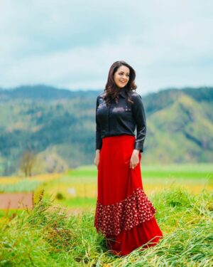 Bhavana Instagram - ♠️♦️♠️♦️
Outfit @rehanabasheerofficial 
Earrings @pureallure.in 
📸 @rohith_ks #Bhavana #BhavanaMenon #Mrsjune6
