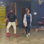 Bhavana Instagram - PART 1 💃🏻Dance meri Raniii 💃🏻🪩 @jobin_master #NachMeriRani #Nach #Bhavana #BhavanaMenon #Mrsjune6 #GuruRandhawa #dancing #DanceRehearsal #InstaVideo #InstaReels #ReelsInstagram #KaalaChashma