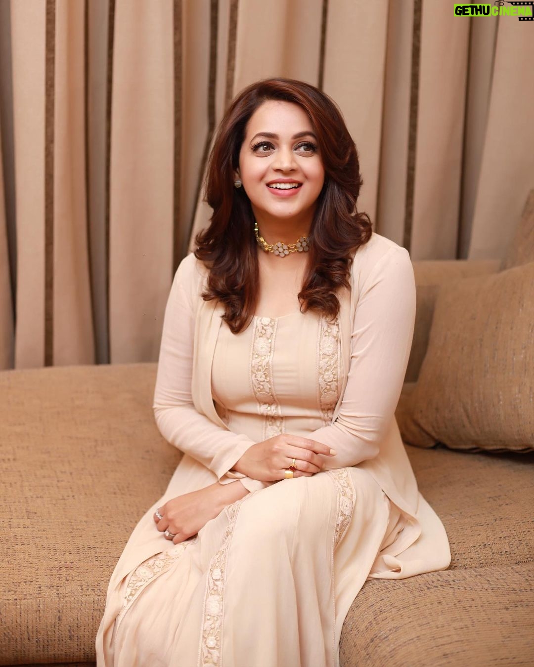 Bhavana Instagram - 💫 Outfit @labelmdesigners Accessories @adorebypriyanka Hair @femy_antony__ styling @sabarinathk_ 📸 @pranavraaaj #Bhavana #BhavanaMenon #Mrsjune6