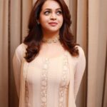 Bhavana Instagram - 💫 Outfit @labelmdesigners Accessories @adorebypriyanka Hair @femy_antony__ styling @sabarinathk_ 📸 @pranavraaaj #Bhavana #BhavanaMenon #Mrsjune6