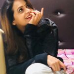 Bhavana Instagram - I wonder what I look like in your eyes 👁 👁 #CaravanLife #Bhavana #BhavanaMenon #Mrsjune6