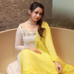 Bhavana Instagram - 💛🤍💛🤍 Outfit @thaiyalpura Jewelry @pureallure.in Makeup and hair @jeenastudio Photography @pranavraaaj #OOTD #Bhavana #BhavanaMenon #Mrsjune6