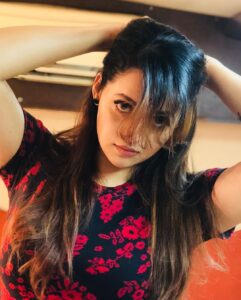 Bhavana Instagram - Happiness is a good hair day 🖤 #Bhavana #BhavanaMenon #MrsJune6