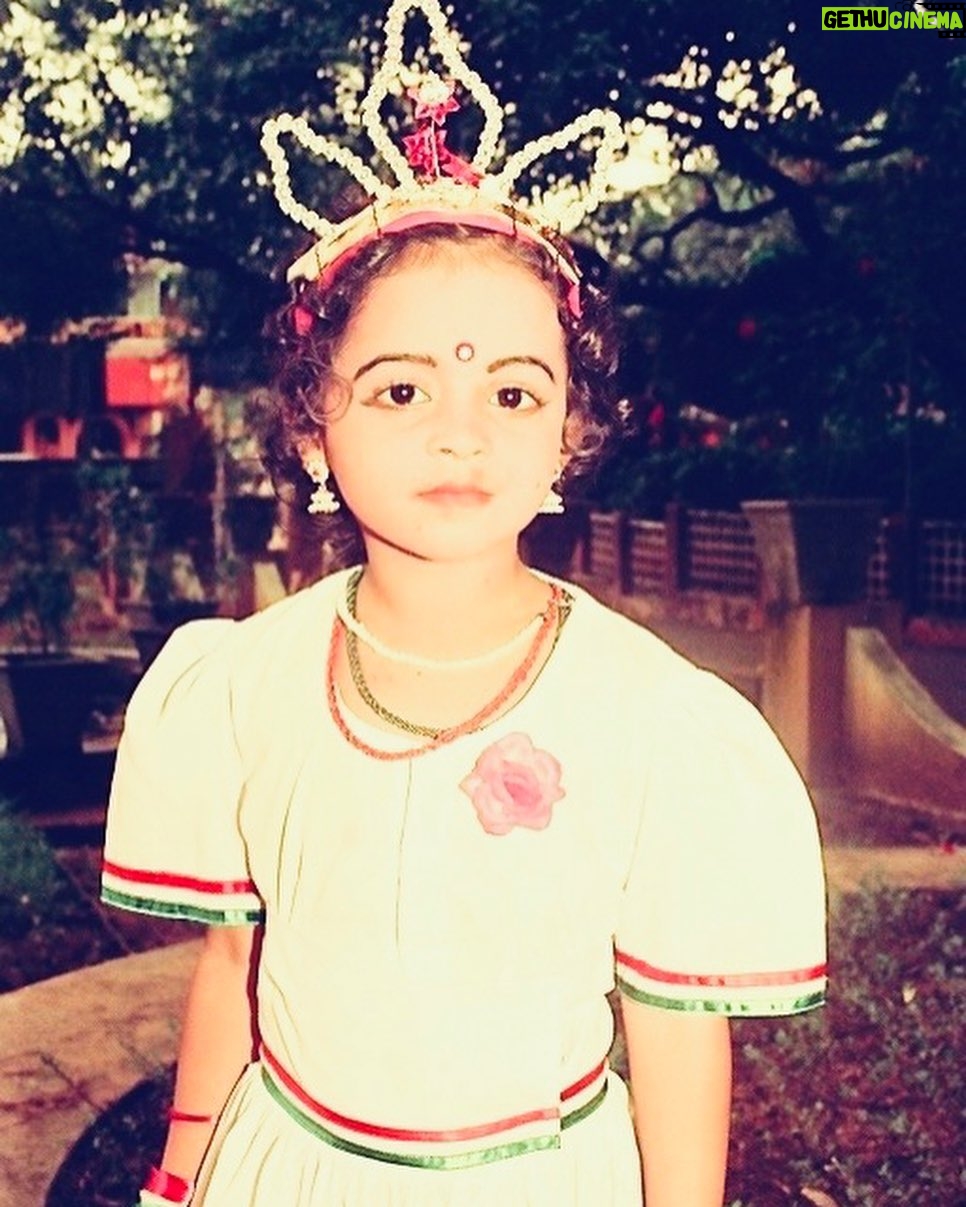 Bhavana Instagram - Sometimes I wish I could just rewind back to childhood and press pause ....to be absolutely careless about the world !!! #FlashBackFriday #Bhavana #BhavanaMenon #Mrsjune6 #ChildhoodMemories #SchoolDays
