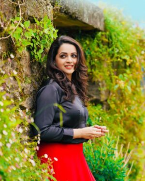 Bhavana Instagram - ♠️♦️♠️♦️
Outfit @rehanabasheerofficial 
Earrings @pureallure.in 
📸 @rohith_ks #Bhavana #BhavanaMenon #Mrsjune6