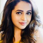 Bhavana Instagram - 🌻🌻🌻 📸 @jagger.antony #Bhavana #BhavanaMenon #MrsJune6