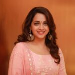 Bhavana Instagram - As long as there’s PINK in the world 💕💗💖💞💓🌸🌷💝🍬👛🦩🩰 Outfit & Styling @sabarinathk_ Makeup &Hair @jeenamakeupartist Photography @pranavraaaj BTS entertainer @shaneemz Light assistant @priyankaaa_ps #Bhavana #BhavanaMenon #Mrsjune6
