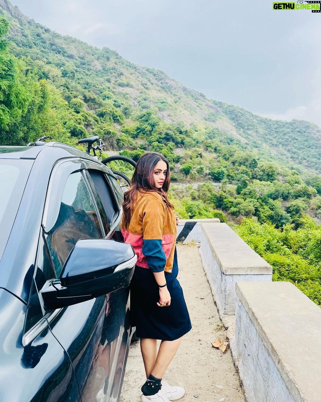 Bhavana Instagram - GO WHERE YOU FEEL ALIVE !!! #Bhavana #BhavanaMenon #Mrsjune6