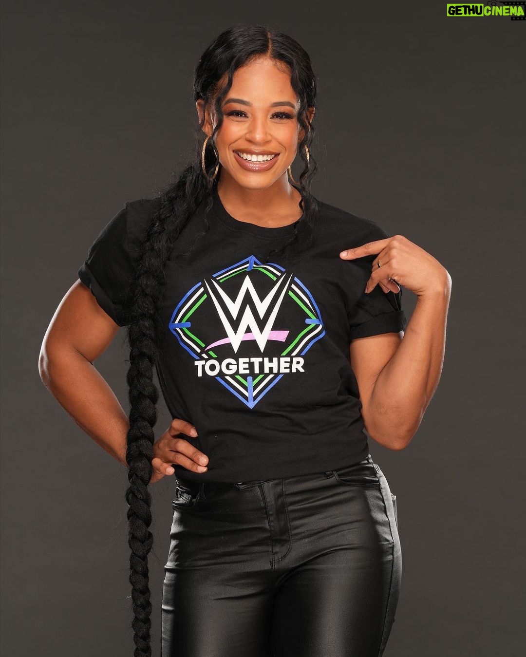 Bianca Crawford Instagram - WWE is celebrating Women’s History Month with @LoveHasNo_ with the launch of a new t-shirt collection! Visit http://wwe.me/shopwhm for more info!