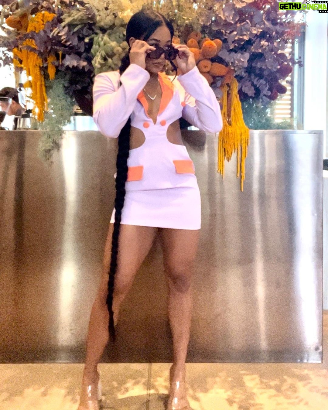 Bianca Crawford Instagram - ๐ ๐งก Eye still on the prize ๐ #wrESTleMania #ESTofWWE