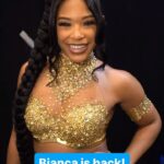 Bianca Crawford Instagram - The EST is back! #SmackDown