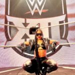 Bianca Crawford Instagram - 🖤 #ESTofWWE #Smackdown
