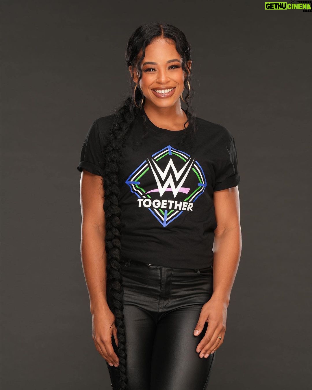 Bianca Crawford Instagram - WWE is celebrating Women’s History Month with @LoveHasNo_ with the launch of a new t-shirt collection! Visit http://wwe.me/shopwhm for more info!