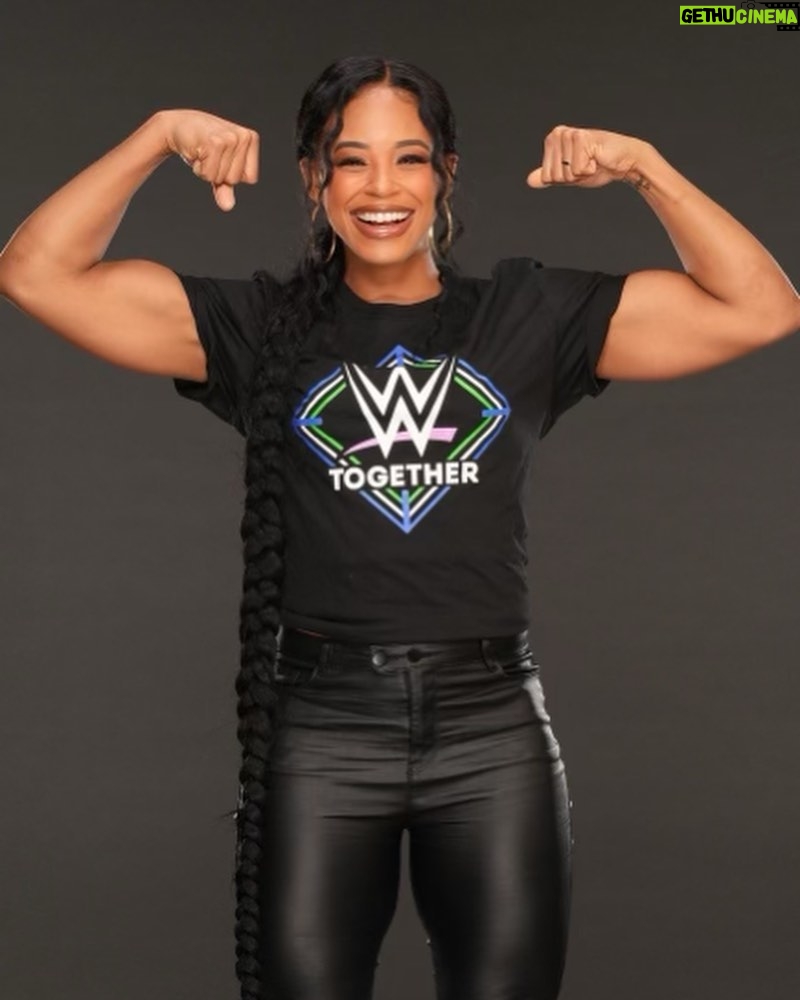 Bianca Crawford Instagram - WWE is celebrating Women’s History Month with @LoveHasNo_ with the launch of a new t-shirt collection! Visit http://wwe.me/shopwhm for more info!