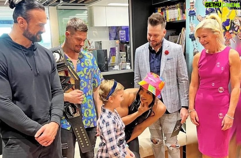 Bianca Crawford Instagram - The important things! The special things! Thank you for having us, thank you for inspiring us, thank you for putting smiles on our faces! Perth, Western Australia
