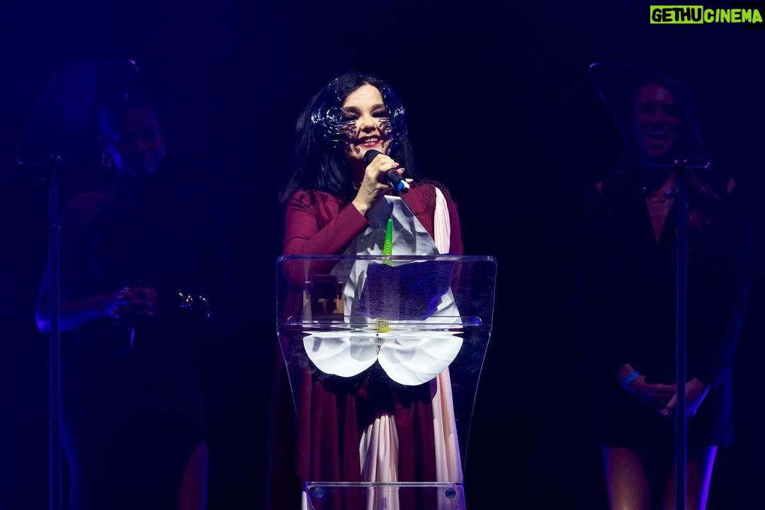 Björk Instagram - so proud to receive this award !! i would like to thank OLI ( one little independent ) who have taken care of me since i was a teenager. so touched to be amongst them UK indies ....... i would like to thank my cornucopia production live crew once again : derek birkett , peter van der velde , bergur þórisson , david levy , john gale , bruno poet , tobias gremmler , lucrecia martel , chiara stephensson , richard white , james merry , edda guðmundsdóttir , rosamari llagostera , heimir sverrison , margrét bjarnadóttir , isshehungry , andrew gallimore , steve jones , santiago felipe thank you @onelittleindierecords @aim_uk bjork dress @richardmalone anthurium flower @loewe mask @james.t.merry makeup @andrewgallimakeup hair @danieldyer72 manicure @suki_nailz styling @eddagud photos @santiagraphy Roundhouse