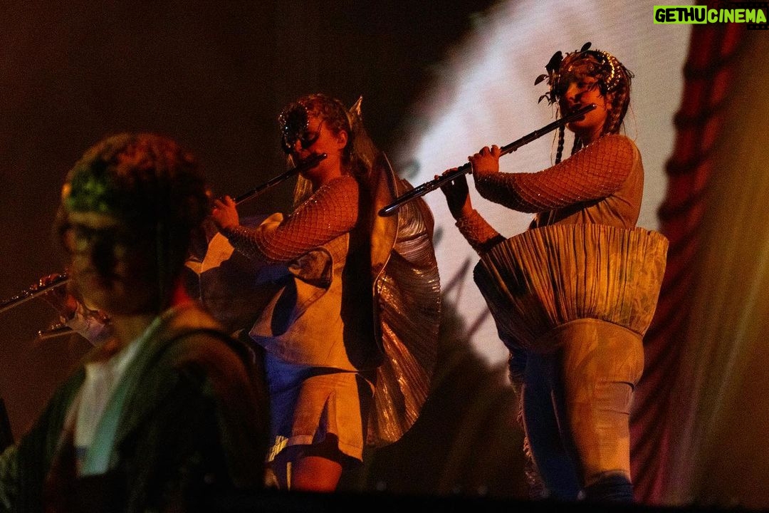 Björk Instagram - thanks for tonight vienna! It was a pleasure having one of your very own onstage tonight, manu delago. musicians : @viibraflutes @bergurth @manudelagomusic @katiebuckleyharpist bjork outfit @ndreaskronthaler @viviennewestwood headpieces @james.t.merry gloves @jan_eneskey shoes @melissaofficial x victor & rolf sphaera dress @irisvanherpen musicians outfits @balmain hair pieces @tomikono_wig makeup @isshehungry styling @eddagud photos @santiagraphy Vienna, Austria