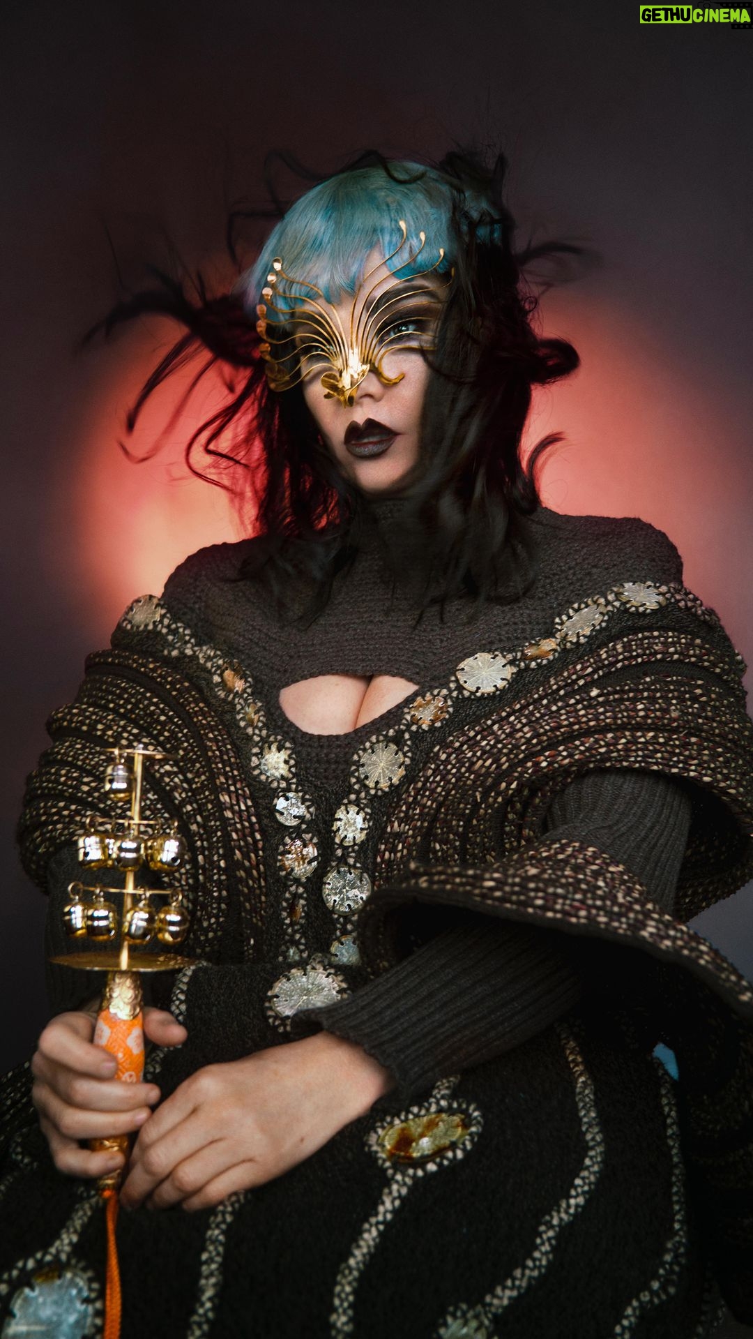 Björk Instagram - Ahead of the AIM Independent Music Awards on Tuesday 26th September, we’re beyond excited to announce the winner for Best Live Performer, as voted for by the public… huge congratulations to @bjork! ✨✨✨ Her famed Cornucopia tour, set to conclude this year, has been a career-defining triumph for the Icelandic artist and songwriter.