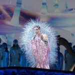 Björk Instagram - thank you tokyo for a great evening and thank you @kasimyn for joining us ! musicians @viibraflutes , @bergurth , @manudelagomusic , @katiebuckleyharpist , @kasimyn choir : @utabito_zanmai_samady photos @santiagraphy björk outfits @noirkeininomiya printed bodysuit @thorastefansdottir kas outfit @tomokoizumi all band outfits @balmain all headpieces @james.t.merry all hairpieces @tomikono_wig makeup @isshehungry styling @eddagud