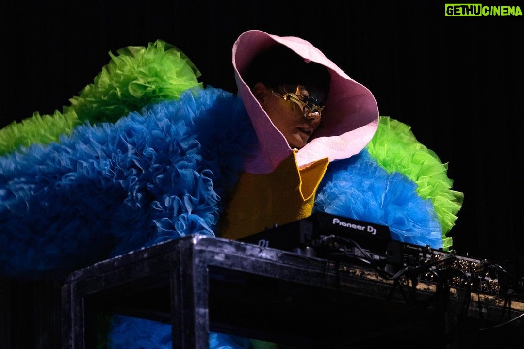 Björk Instagram - thank you tokyo for a great evening and thank you @kasimyn for joining us ! musicians @viibraflutes , @bergurth , @manudelagomusic , @katiebuckleyharpist , @kasimyn choir : @utabito_zanmai_samady photos @santiagraphy björk outfits @noirkeininomiya printed bodysuit @thorastefansdottir kas outfit @tomokoizumi all band outfits @balmain all headpieces @james.t.merry all hairpieces @tomikono_wig makeup @isshehungry styling @eddagud