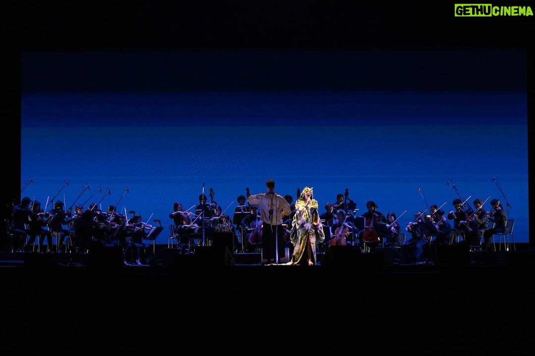 Björk Instagram - thanks for tonight tokyo ! conductor @bjarnifrimann orchestra : muroya strings headpiece @james.t.merry björk costume dress @delcoreofficial @danieldelcore bjarni outfit @__obsess__ hair @tomikono_wig makeup @isshehungry styling @eddagud photos @santiagraphy Tokyo, Japan