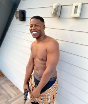 Blac Youngsta Instagram - WHO GONE TAKE CARE OF ME LIKE ME❓I GOTTA SPRAY FOR ME🤫💨🤷🏾‍♂️💯 #ISWEARTOGOD🙌🏾