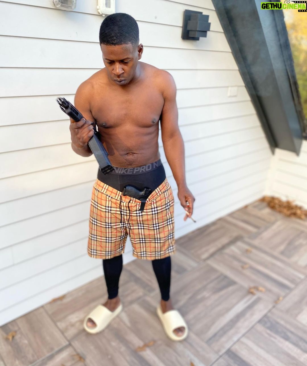 Blac Youngsta - 205.4K Likes - WHO GONE TAKE CARE OF ME LIKE ME❓I GOTTA SPRAY FOR ME🤫💨🤷🏾♂️💯 #ISWEARTOGOD🙌🏾