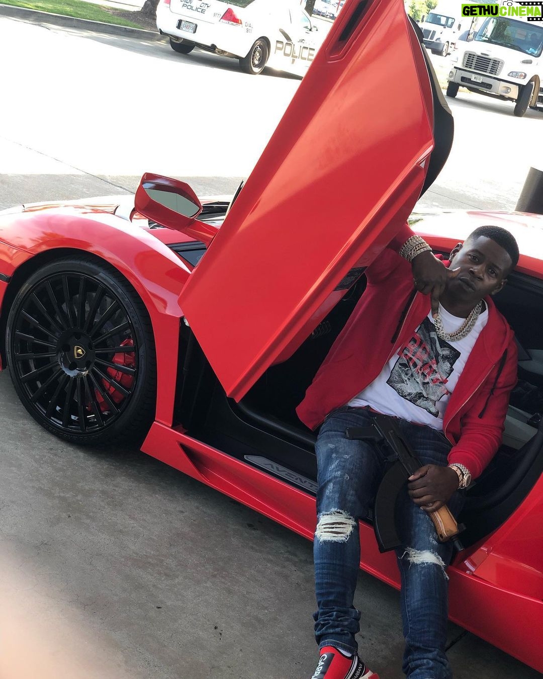 Blac Youngsta - 262.2K Likes - FUCK 12🏋🏾♂️